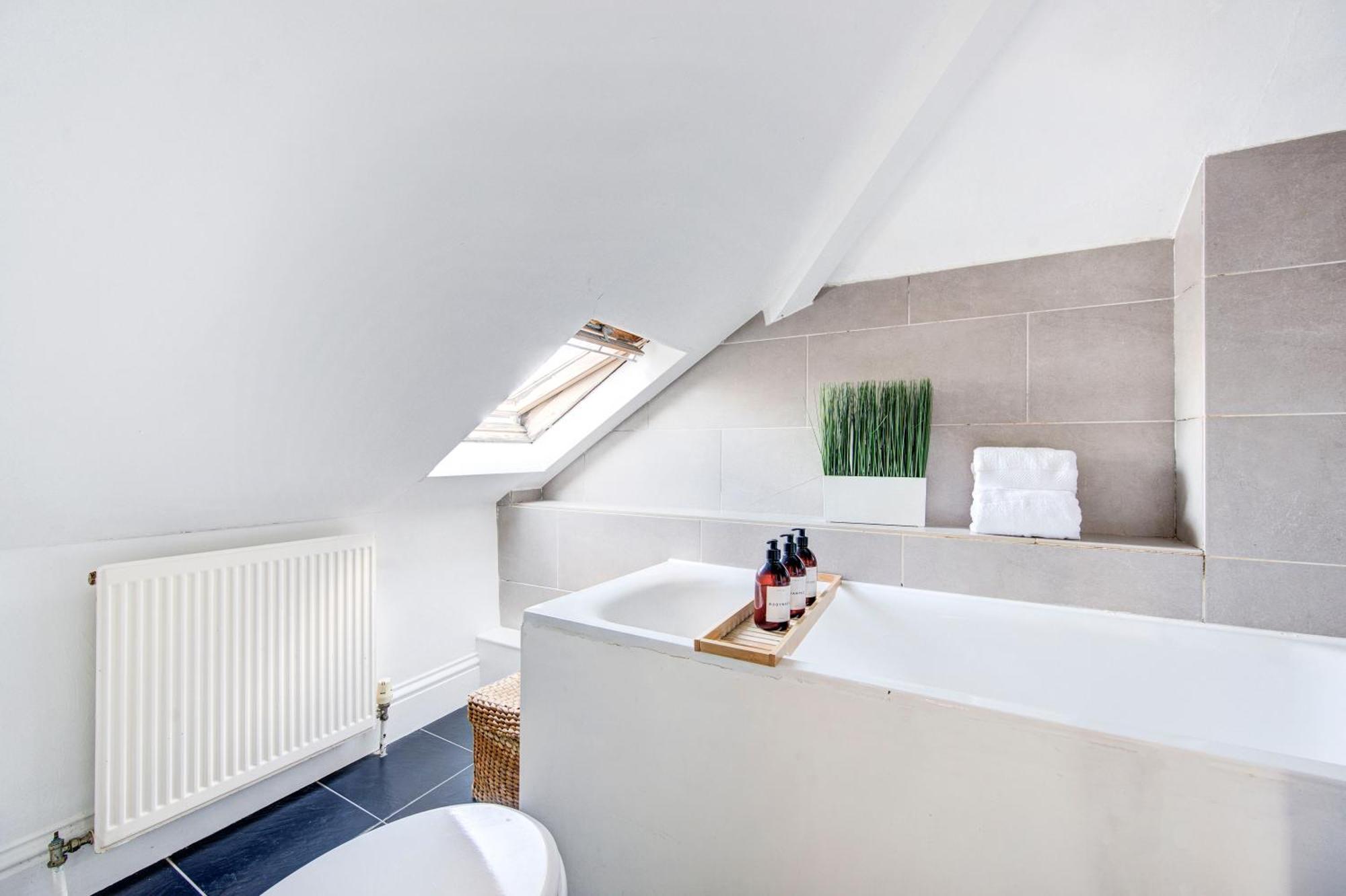 Islington Attic 3 Bedroom Flat ロンドン エクステリア 写真
